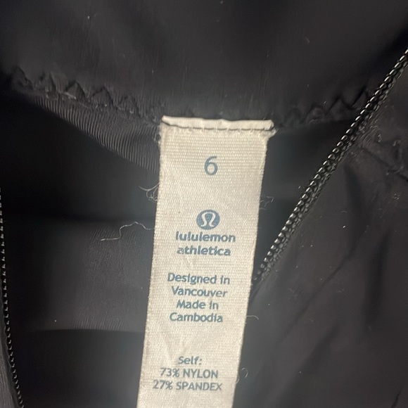 Lululemon Nylon zippered hooded pullover - Picture 2 of 7